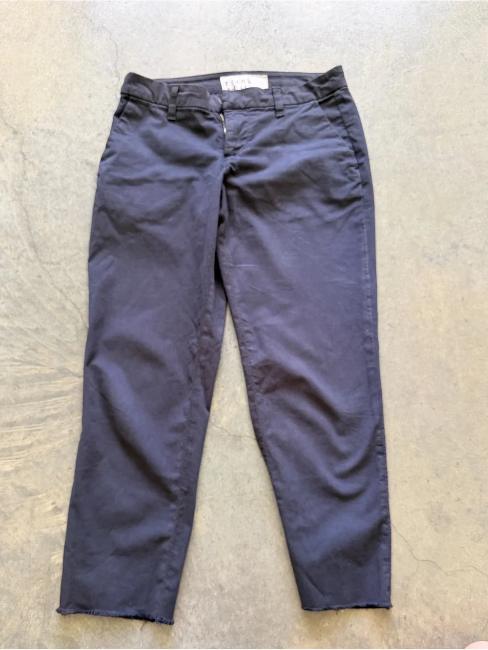 Frank & Eileen Wicklow Italian Chino Pants Size 2 Washed Black Raw Hem Stretch